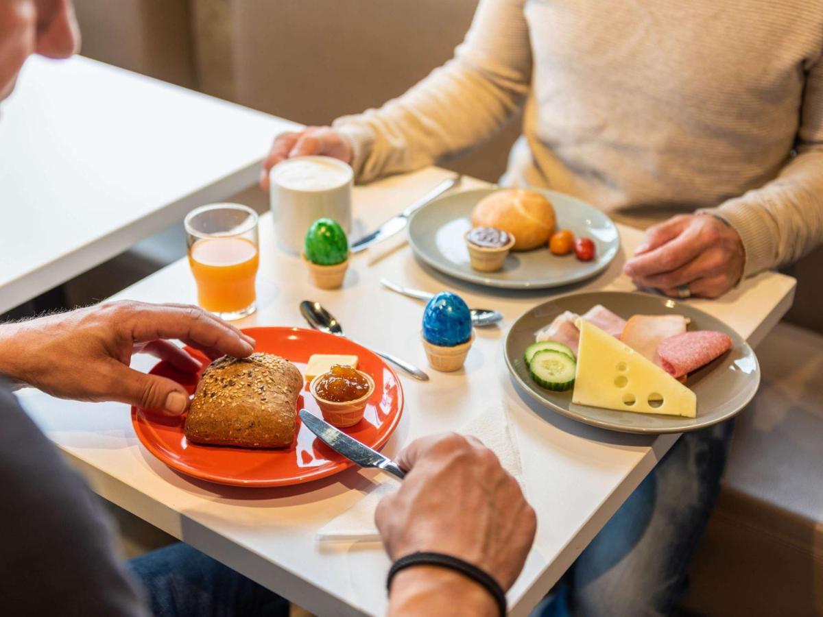 Ibis Budget Koeln Leverkusen City エクステリア 写真